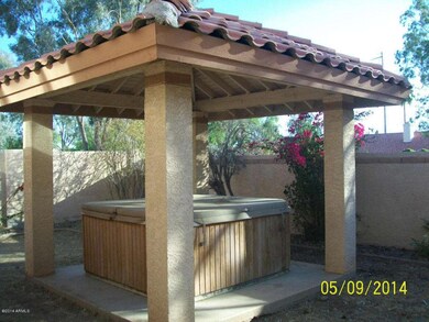 430 N Cobblestone 050914 spa and ramada
