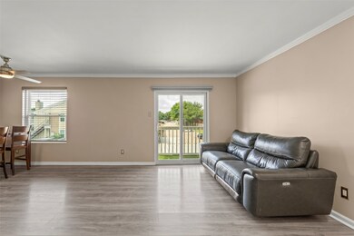 2750 Holly Hall St unit 104, Houston, TX 77054 - photo 5