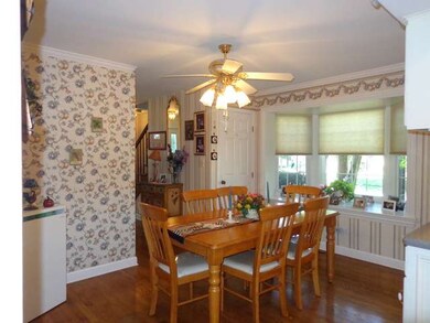 700 Nordic Ct unit 702, Batavia, IL 60510 - photo 5