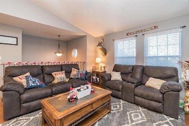 14180 Tyler Ln, Saint Robert, MO 65584 - photo 7