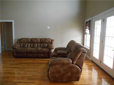 115 Coble Rd, Shelbyville, TN 37160 - photo 4