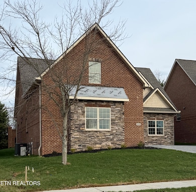 1538 Tsuga Dr, Alcoa, TN 37701 - photo 3