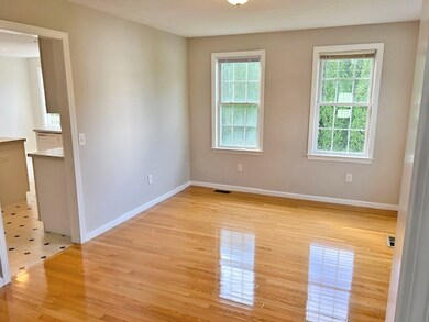 7 Reardon St, Worcester, MA 01606 - photo 7