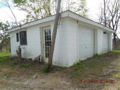1131 Mudlick Rd, Lawrenceburg, KY 40342 - photo 5