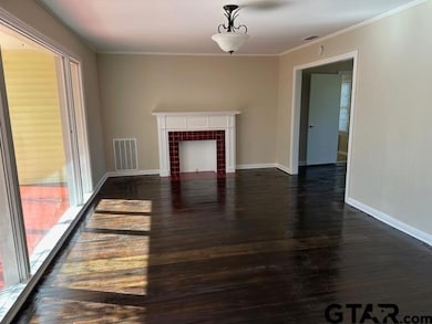 1207 S Azalea Dr, Tyler, TX 75701 - photo 2