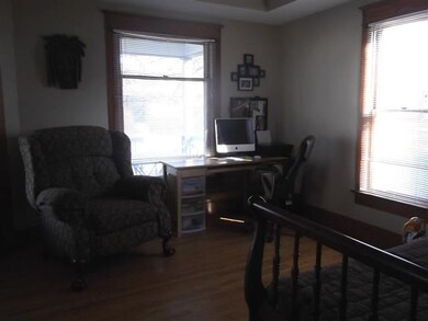 317 E 9th St, Auburn, IN 46706 - photo 6