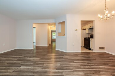 203 Forsythia Ln, Englishtown, NJ 07726 - photo 6