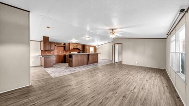 108 Emerald Dr, Weatherford, TX 76087 - photo 6