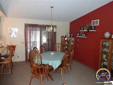 18291 W Rd, Denison, KS 66419 - photo 2