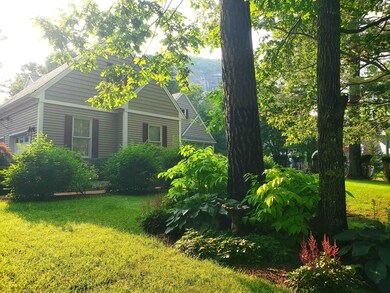 31 Fairway Dr, Hales Location, NH 03860 - photo 3