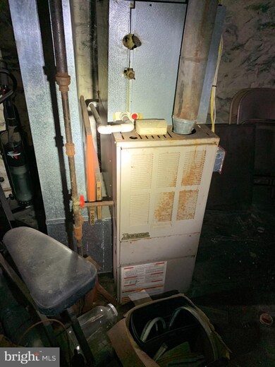 2727 Edmondson Ave, Baltimore, MD 21223 - photo 3