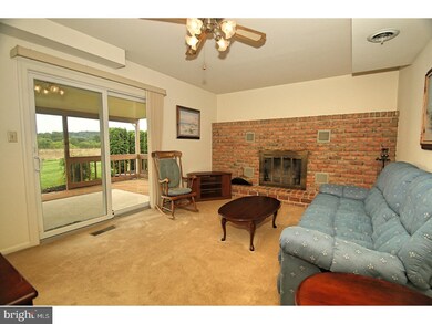 402 Estate Rd, Boyertown, PA 19512 - photo 2