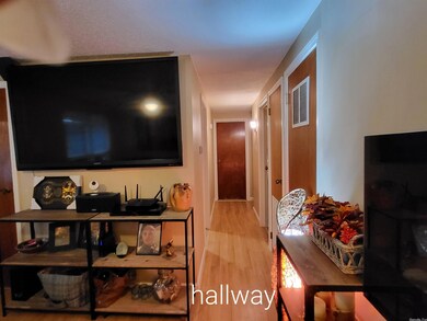 2115 Broadview Ave, Conway, AR 72034 - photo 4