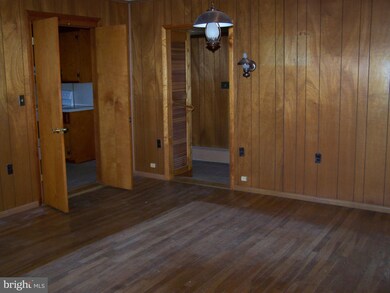 2030 E Deep Run Rd, Manchester, MD 21102 - photo 7