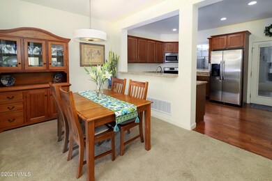 1689_montgomerie_dining_kitchen