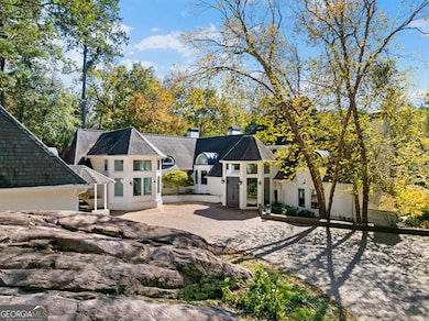 Welcome to 3906 Paces Ferry Road!