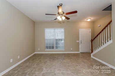 5307 Peachwood Dr, Charlotte, NC 28216 - photo 2
