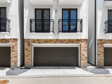 Gated community - 2 car garage.