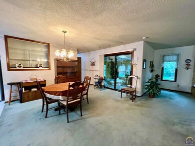 Open Kitchen/Dining Area