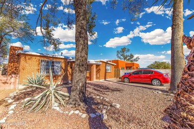 2431 E 20th St, Tucson, AZ 85719 - photo 7