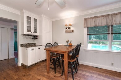 2 Warsaw St, Uxbridge, MA 01569 - photo 5