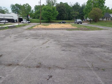 1504 S Main St, Columbia, TN 38401 - photo 6