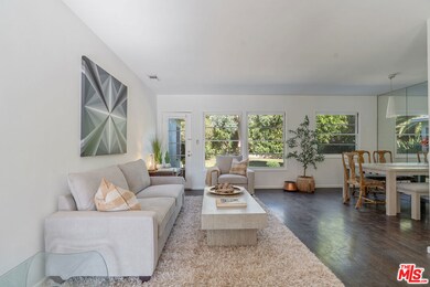 3031 S Bentley Ave, Los Angeles, CA 90034 - photo 4