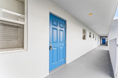 1810 New Palm Way unit 216, Boynton Beach, FL 33435 - photo 4