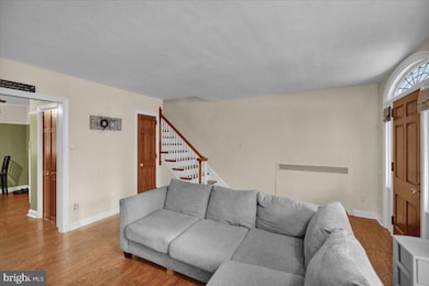 209 Endlich Ave, Reading, PA 19606 - photo 5