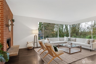 2051 NE 97th St, Seattle, WA 98115 - photo 5