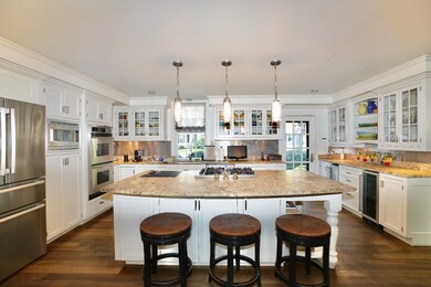 93 S Water St, Edgartown, MA 02539 - photo 4