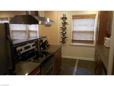 NEW kitchen in 2010.  Sleek and stylish with great