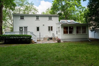22 Sanderson Rd, Waltham, MA 02451 - photo 4