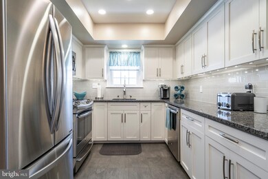 613 Clay Dr, Conshohocken, PA 19428 - photo 5