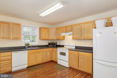 103 Baltimore Ave SW, Glen Burnie, MD 21061 - photo 4