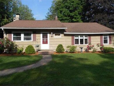 43 Burnett St, Auburn, MA 01501 - photo 3