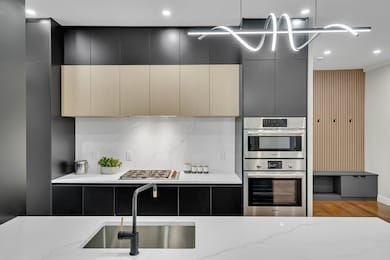 14 Summit St, Newton, MA 02458 - photo 3