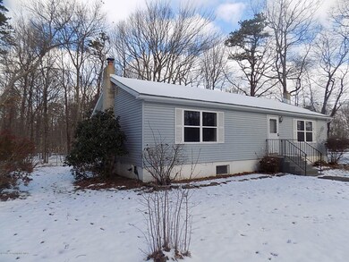 147 Privet Ln, Milford, PA 18337 - photo 4