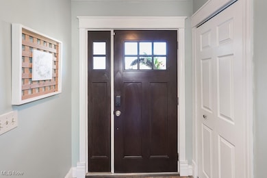 4213 Berkeley Dr, Sheffield Village, OH 44054 - photo 3