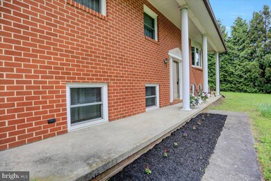 208 Maranatha Dr, Saint Thomas, PA 17252 - photo 7