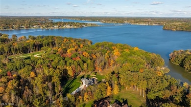 2235 S Mahoning Ave, Lake Milton, OH 44429 - photo 5