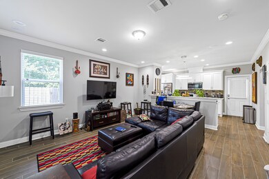 4617 White Rock St, Houston, TX 77051 - photo 6