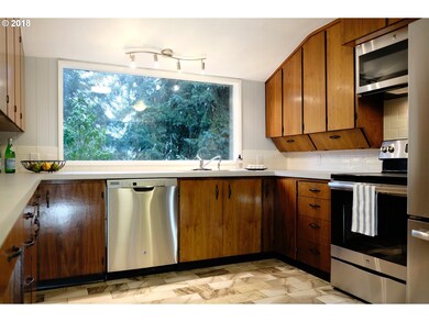 1576 Prospect Dr, Eugene, OR 97403 - photo 5