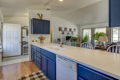 7-web-or-mls-24919 Elk Lane-7