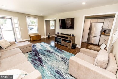 263 Carvel Rd, Pasadena, MD 21122 - photo 5