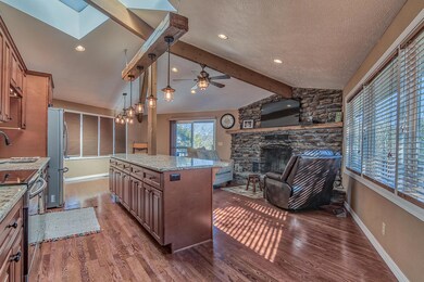 Table Rock Lakefront Home