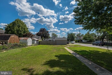 145 Oak St, West Deptford, NJ 08096 - photo 4