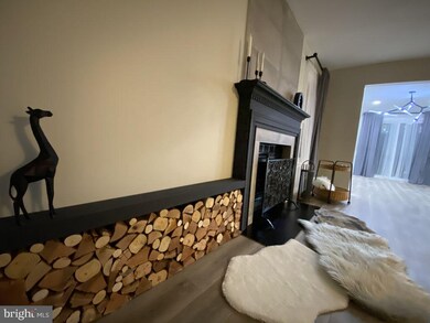 5918 Roberts Common Ct, Burke, VA 22015 - photo 7