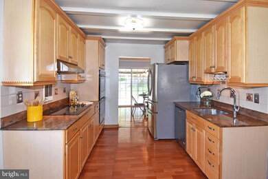 6841 Trexler Rd, Lanham, MD 20706 - photo 2