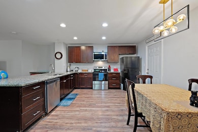 119 N Kanaio Dr unit A, Bastrop, TX 78602 - photo 4